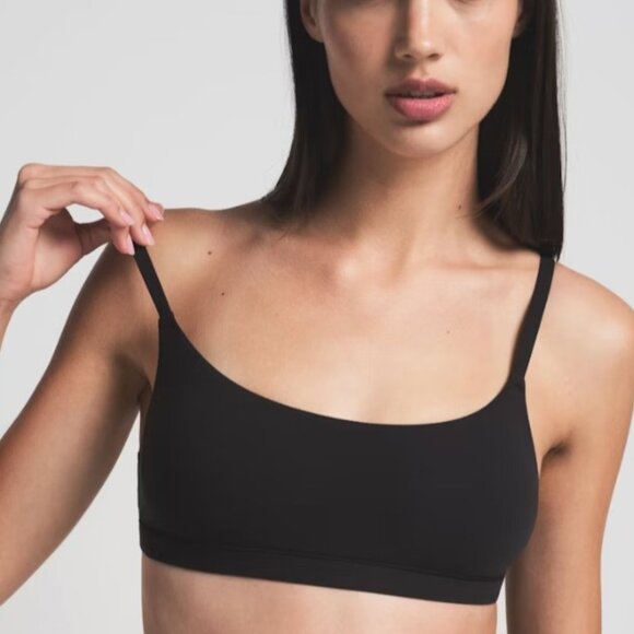 SKIMS Fits Everybody Scoop Bralette Black Seamless Stretch XL - Picture 1 of 10